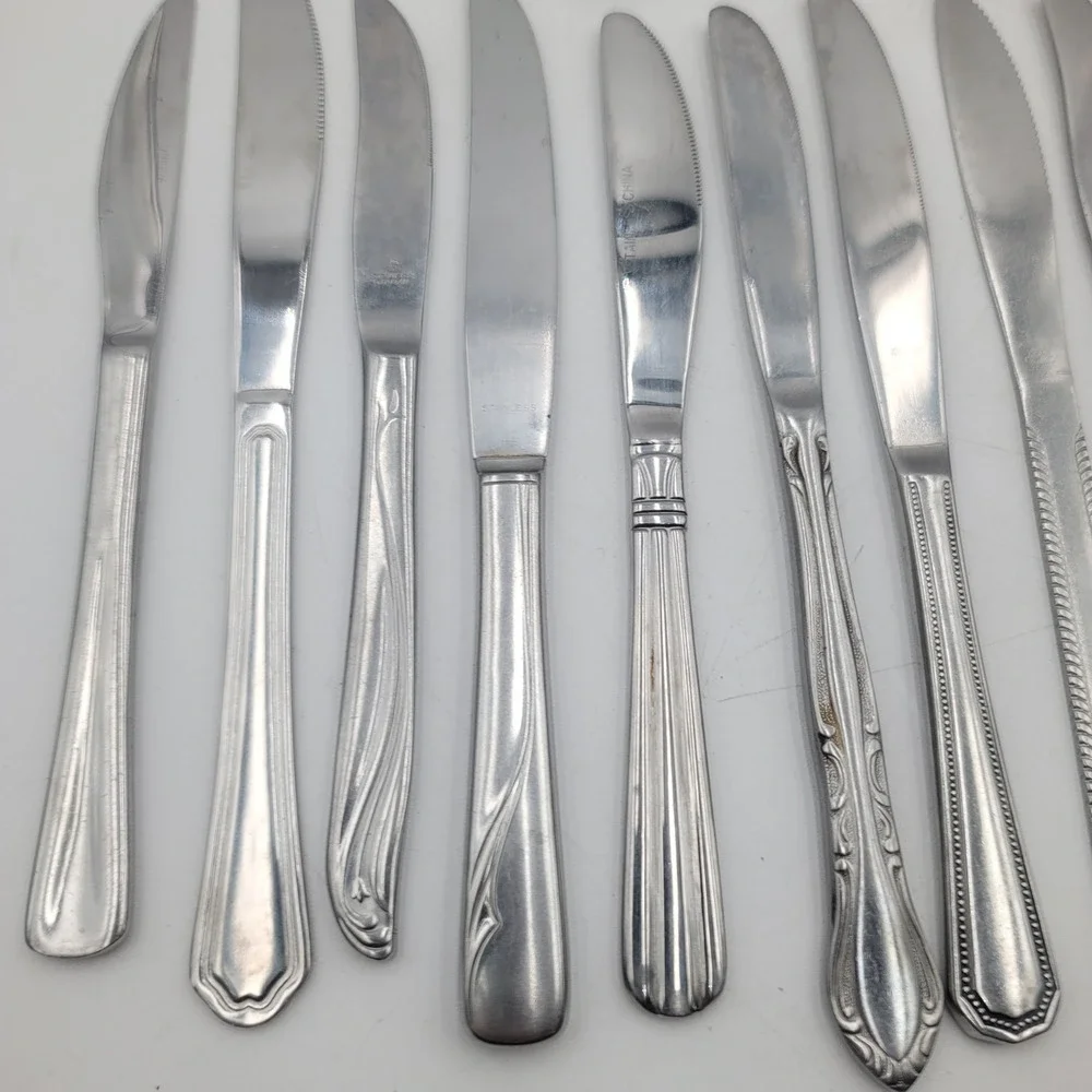 30 Piece Mixed Mismatched Dinner Knives Stainless Flatware Crafts Garden Art